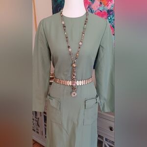 Vintage Dress with Bows 🎀 on the Pockets!